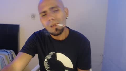 Snapshot of gabrielle_ramirez chatting on 12-06-24, 09:35 Gabriel online show from 12-06-24, 09:35