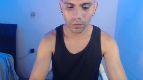 Snapshot of gabrielle_ramirez chatting on 12-14-24, 05:29 Gabriel online show from 12-14-24, 05:29