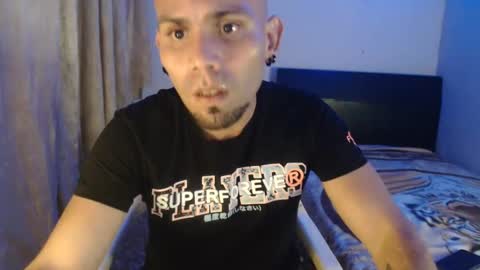 Snapshot of gabrielle_ramirez chatting on 01-23-25, 12:25 Gabriel online show from 01-23-25, 12:25