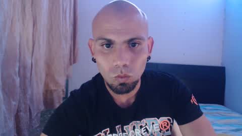 Snapshot of gabrielle_ramirez chatting on 02-22-25, 11:57 Gabriel online show from 02-22-25, 11:57