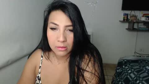 Gaby Blue online show from 01-24-25, 11:59