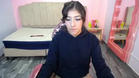 Snapshot of gaby_s1 chatting on 03-09-25, 11:47 Gaby  online show from 03-09-25, 11:47