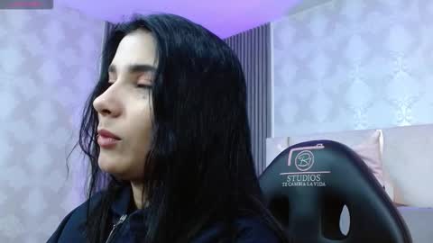 Gaby online show from 10-06-25, 03:15