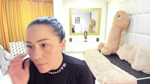 gabriela online show from 11-13-25, 06:07