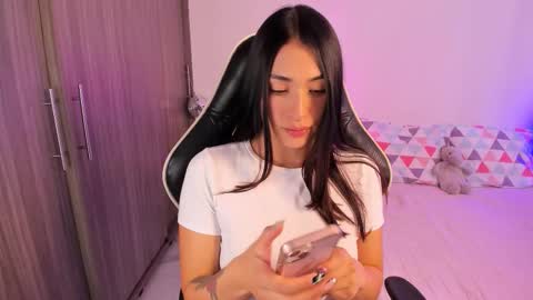 Gabriela online show from 11-13-25, 05:45