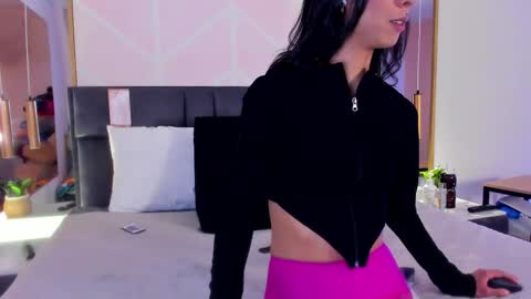 Gaby online show from 11-20-25, 08:19