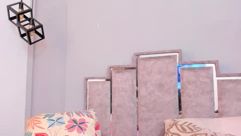 gabyyjones online show from 02-16-25, 11:38