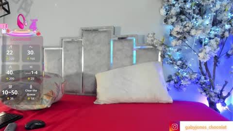 gabyyjones online show from 10-08-25, 11:30