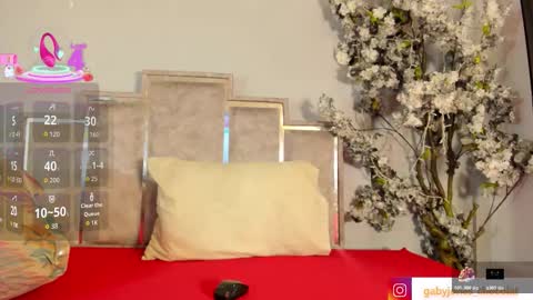 gabyyjones online show from 11-27-25, 12:51