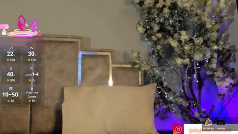 gabyyjones online show from 12-03-25, 11:41