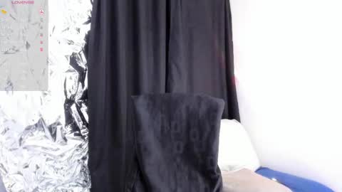 Gadiel online show from 10-14-25, 01:28