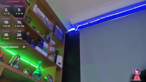 Gael Williams online show from 10-23-25, 05:33