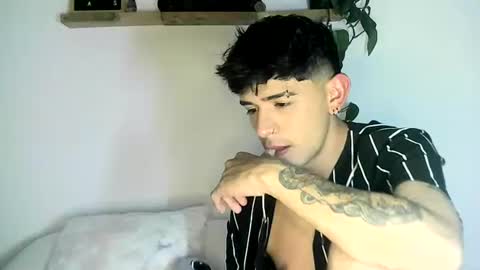 Snapshot of gaelgarcia07 chatting on 02-13-26, 05:25 Gael Garca online show from 02-13-26, 05:25