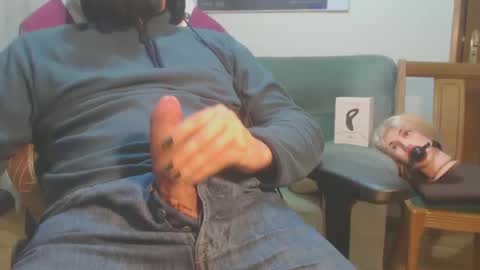 Snapshot of gag0nmyc0ck chatting on 12-20-24, 01:14 your master online show from 12-20-24, 01:14