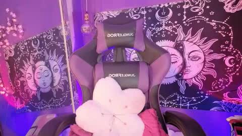 Snapshot of gaia_gatex chatting on 02-02-26, 12:37 Gaia online show from 02-02-26, 12:37