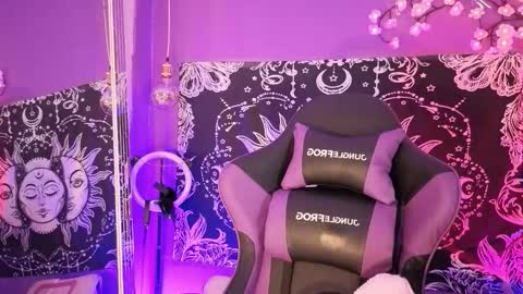 Snapshot of gaia_gatex chatting on 02-05-26, 12:43 Gaia online show from 02-05-26, 12:43