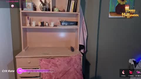 gaia_joness online show from 10-17-25, 01:46