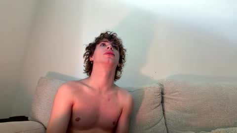 Snapshot of gaiboywill chatting on 05-31-26, 04:25 gaiboywill online show from 05-31-26, 04:25