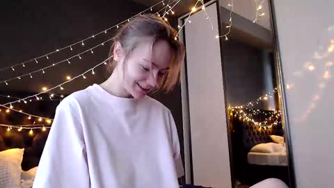 Snapshot of galaxyandromeda chatting on 12-05-25, 08:12 My name Lou 3 online show from 12-05-25, 08:12