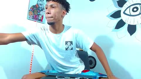 Snapshot of galip_aphrodisiac chatting on 02-18-25, 02:05 Galip online show from 02-18-25, 02:05