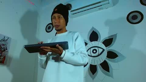 Snapshot of galip_aphrodisiac chatting on 02-24-25, 01:24 Galip online show from 02-24-25, 01:24