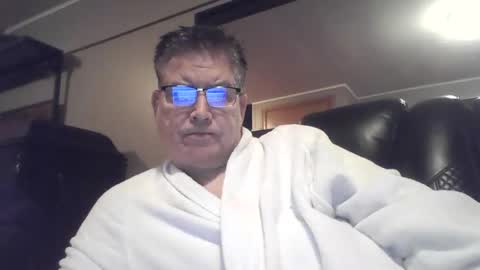 Snapshot of gameon1969 chatting on 01-19-25, 07:15 gameon1969 online show from 01-19-25, 07:15