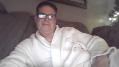 Snapshot of gameon1969 chatting on 12-18-25, 05:13 gameon1969 online show from 12-18-25, 05:13