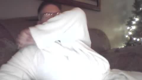 Snapshot of gameon1969 chatting on 12-21-25, 08:10 gameon1969 online show from 12-21-25, 08:10