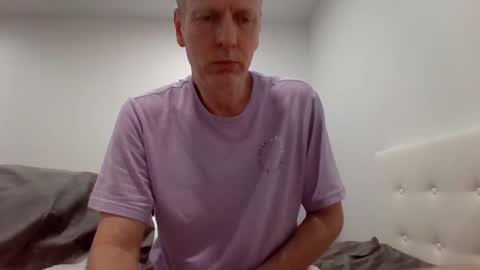 gamerboy200 online show from 01-19-25, 07:15