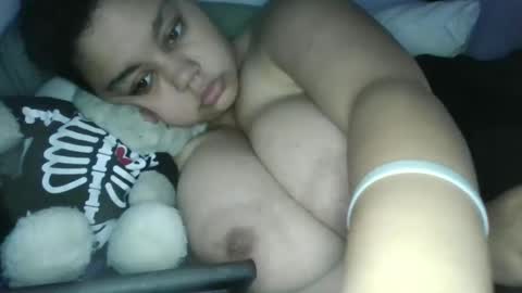 Snapshot of gamergurl3000 chatting on 10-24-25, 06:21 GamerGurl online show from 10-24-25, 06:21