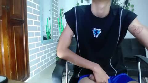 gandy_hott online show from 10-17-25, 08:22