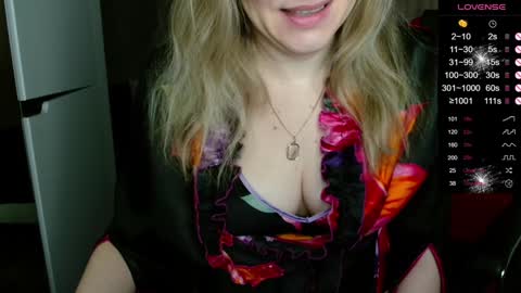 Janette online show from 12-18-24, 05:15