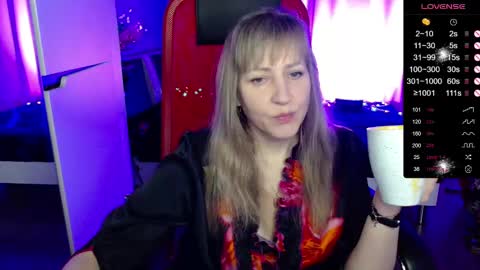 Janette online show from 02-10-25, 05:36