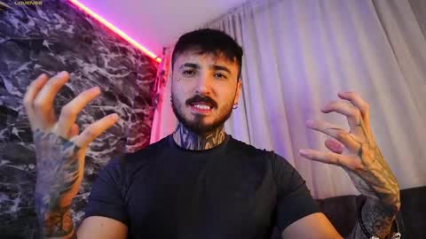 Chris  Dont forget to gift me thumb up Its very important to me and makes me happy AF  online show from 01-08-26, 07:32