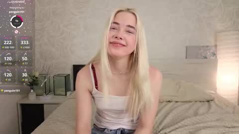 Violla online show from 01-16-26, 04:11