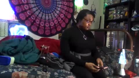 Gardenia online show from 01-16-26, 02:15