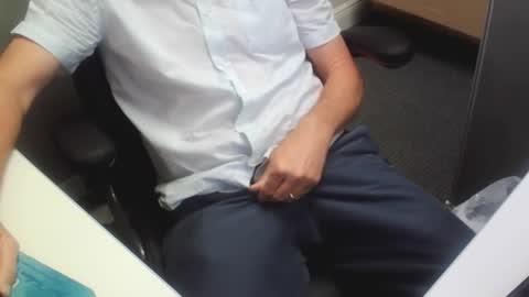 Snapshot of gardensman_561 chatting on 12-01-25, 12:21 Panty Lover online show from 12-01-25, 12:21