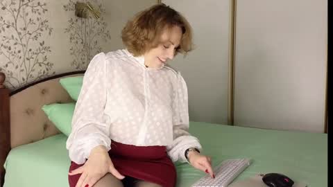 Ava online show from 02-07-25, 07:29