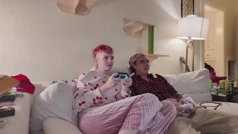 Snapshot of gary_guygags chatting on 11-06-25, 05:30 gary_guygags online show from 11-06-25, 05:30