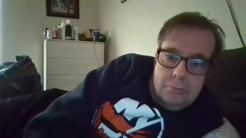 Snapshot of garyg930 chatting on 12-05-24, 08:44 Gary online show from 12-05-24, 08:44