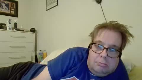 Gary online show from 04-01-26, 03:40