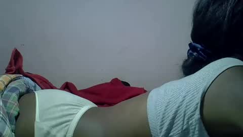 Snapshot of gasielah chatting on 01-12-25, 06:49 gasielah online show from 01-12-25, 06:49