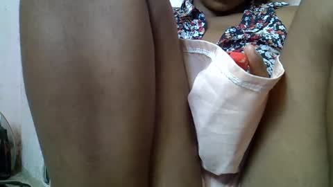 Snapshot of gasielah chatting on 02-09-25, 12:52 gasielah online show from 02-09-25, 12:52