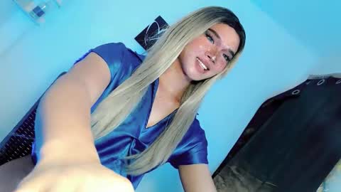 JUST CALL ME OLIVIA online show from 02-23-26, 08:55