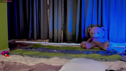 Vnecis Marn online show from 02-16-25, 10:54