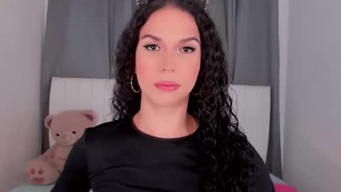 Vnecis Marn online show from 10-25-25, 06:13