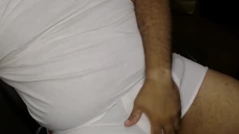 Snapshot of gato27cam chatting on 02-26-26, 01:54 Marco online show from 02-26-26, 01:54