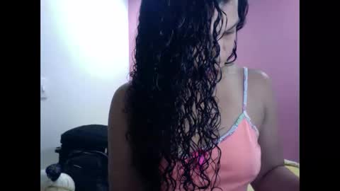 Snapshot of gatubelahotxxx chatting on 01-03-25, 07:39 gatubelahotxxx online show from 01-03-25, 07:39