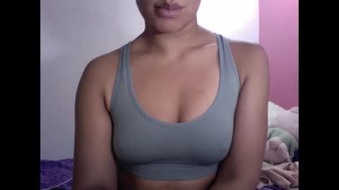 Snapshot of gatubelahotxxx chatting on 01-26-25, 05:45 gatubelahotxxx online show from 01-26-25, 05:45