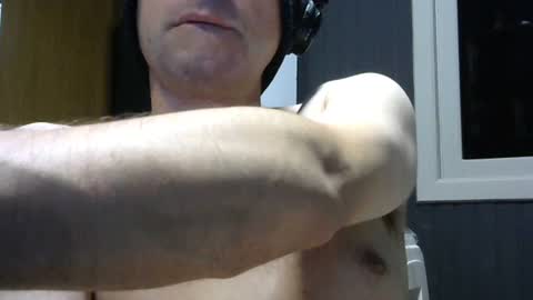 gauchors21 online show from 02-02-25, 02:48